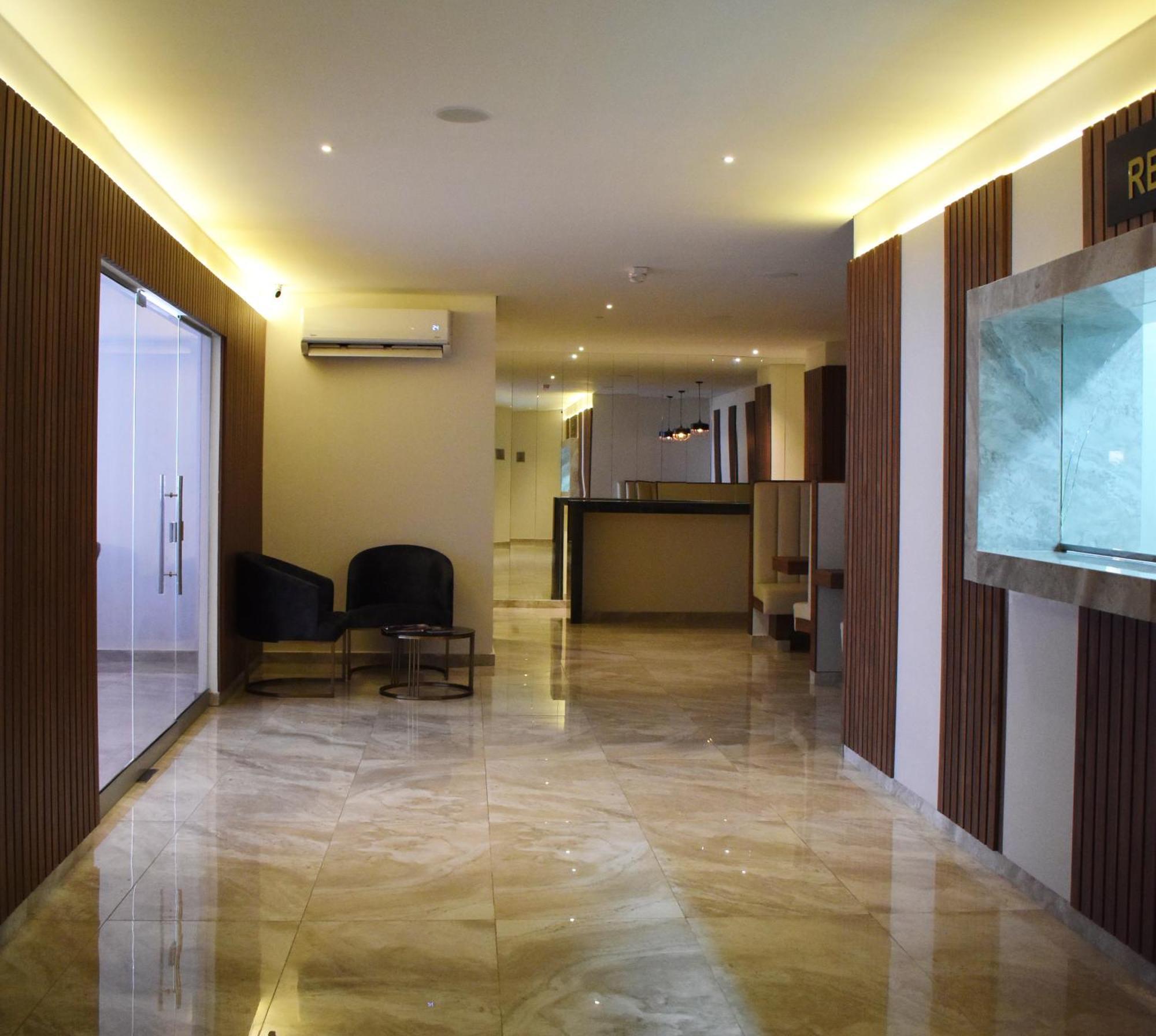 Hotel Byhours Circunvalar - Adults Only Barranquilla  Buitenkant foto