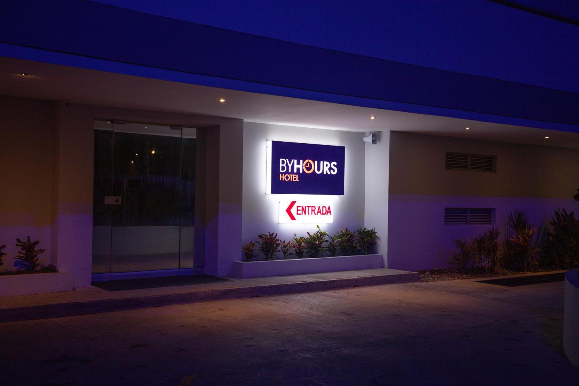 Hotel Byhours Circunvalar - Adults Only Barranquilla  Buitenkant foto